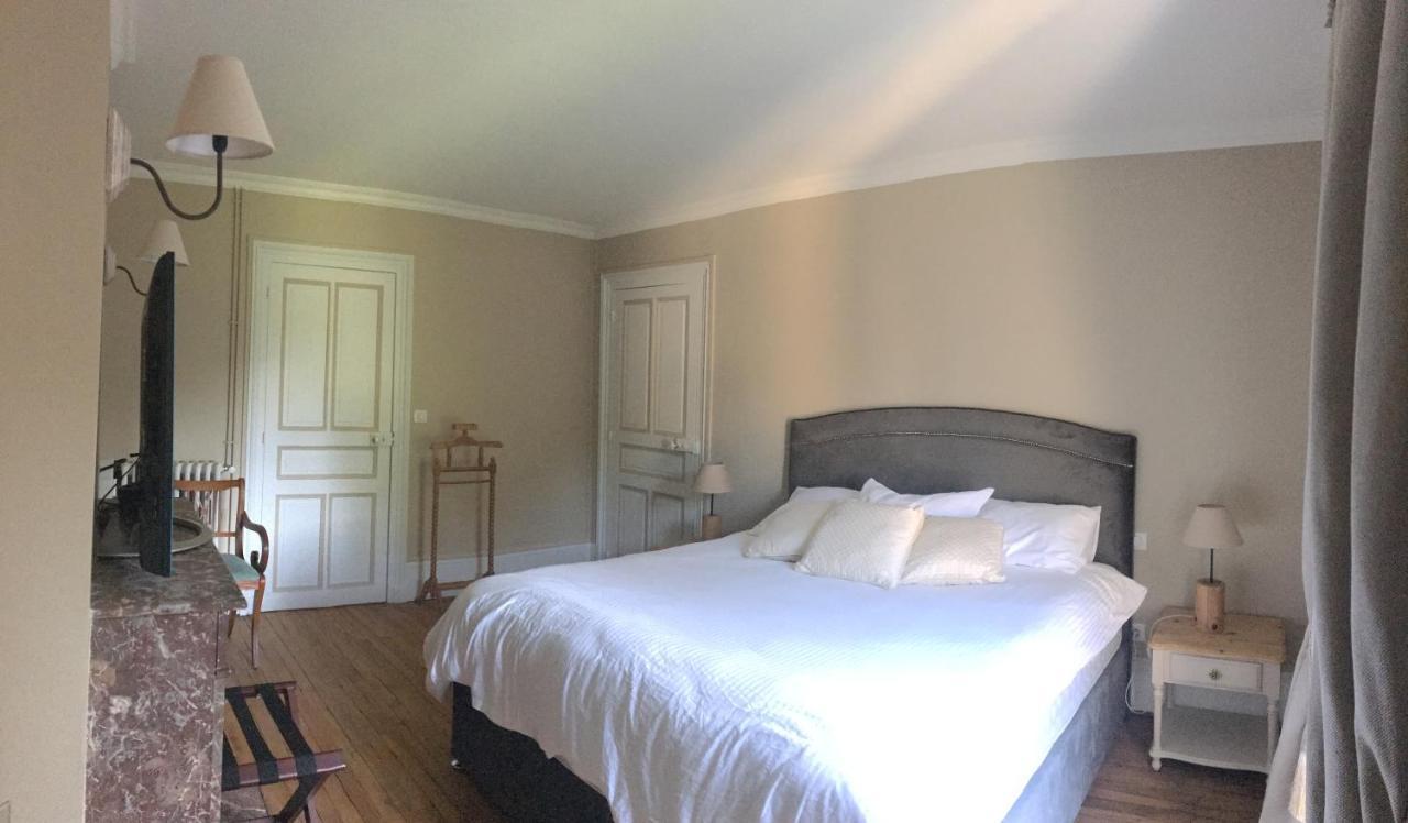 Chateau De Corcelle - Chambres Et Table D'Hotes Chatenoy-le-Royal Zewnętrze zdjęcie
